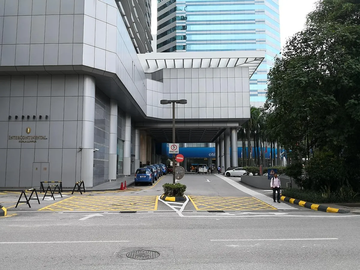 Binjai 8 Kl Near Klcc With 3 Mins Walk To Train Station, Flexihome-My 0*, Kuala Lumpur